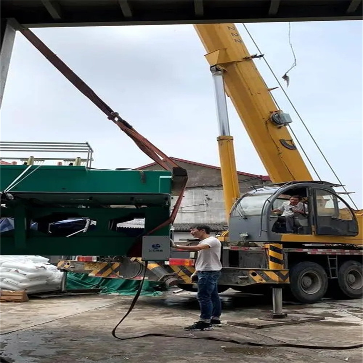 长岛大吨位吊车租赁应急保障方案|化解突发吊装需求难题